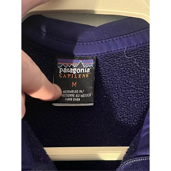 Vintage Patagonia Capilene Purple 1/4 Zip Fleece Women’s Medium - Picture 3 of 6